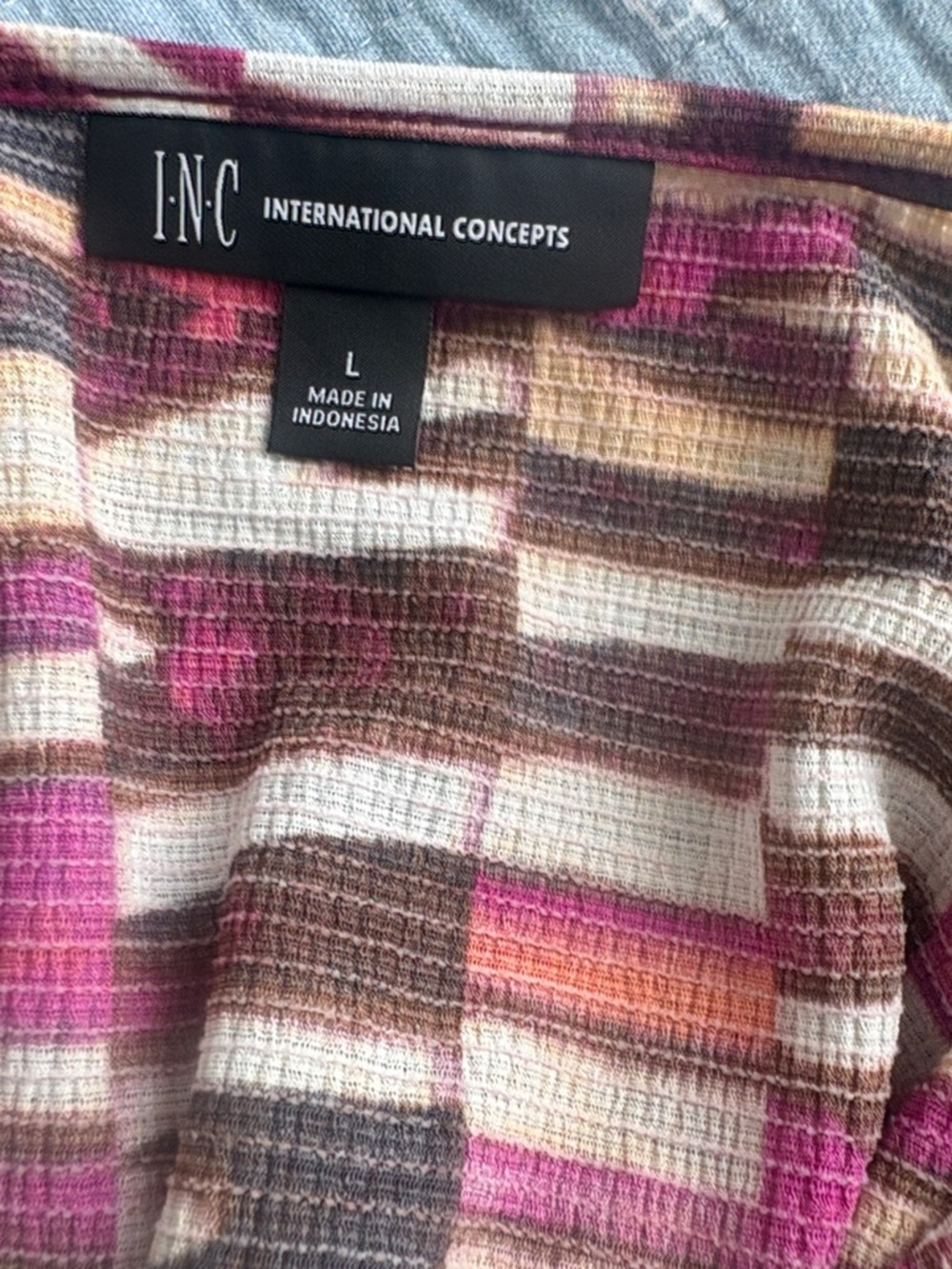 INC - Picture 3 of 5